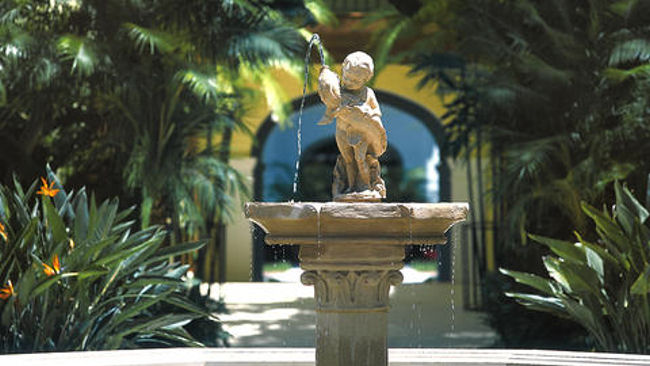 [Image: Brazilian-Court-fountain.jpg]